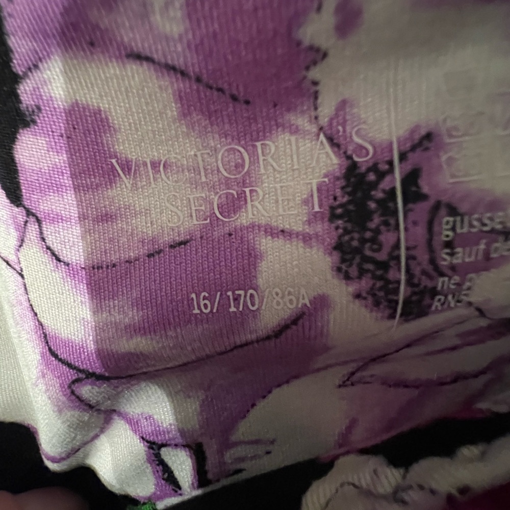 Victorias Secret Size 16 Leggings - Picture 4 of 5